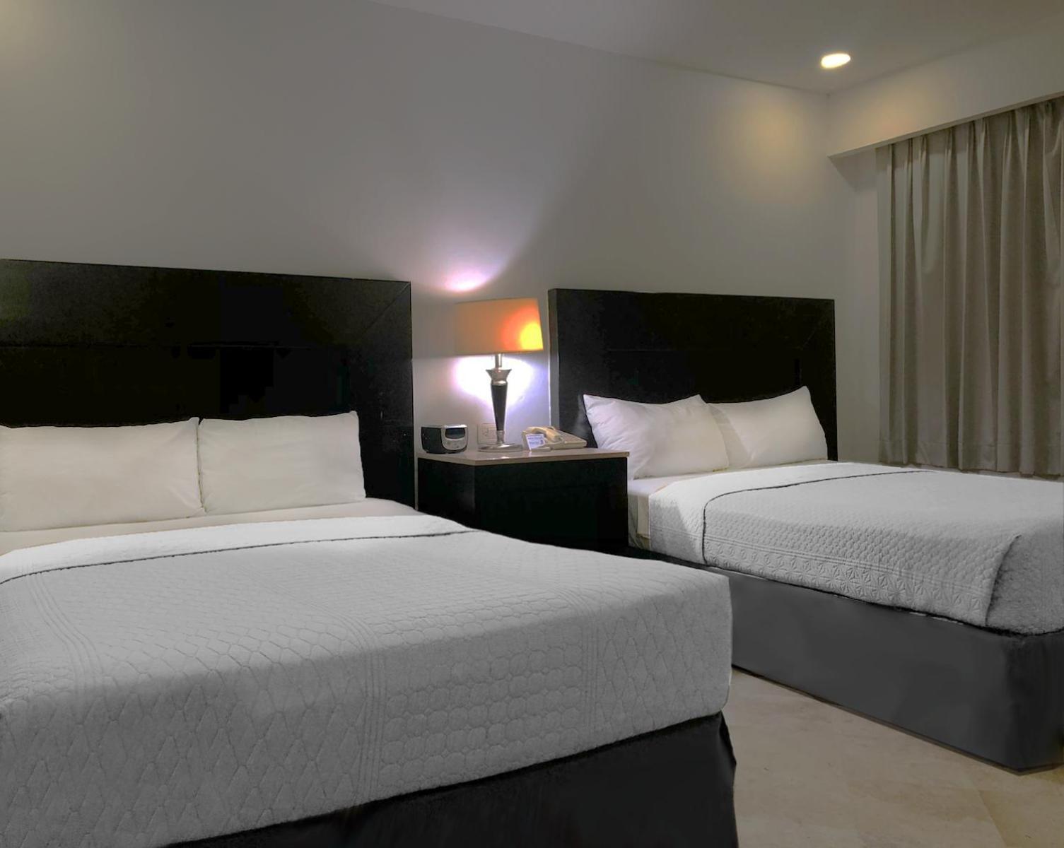 Wyndham Garden Los Mochis Plaza Inn Exterior photo